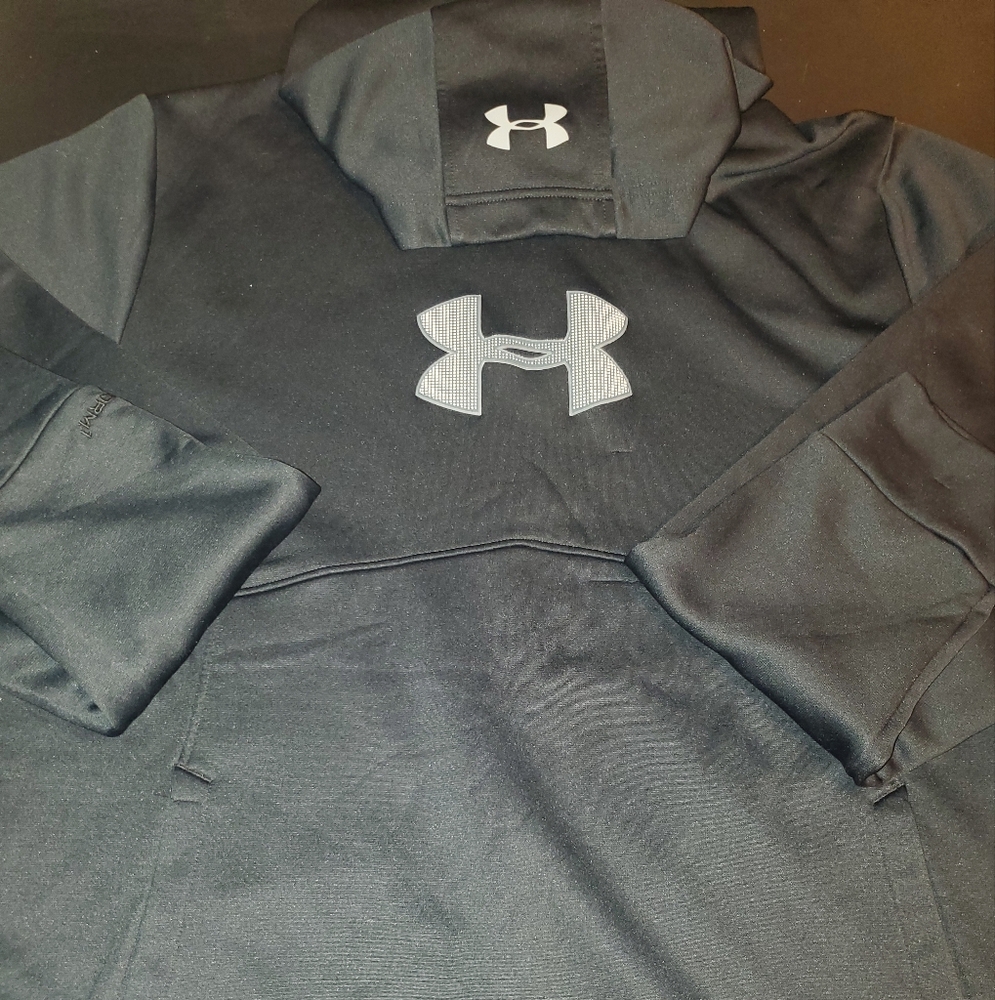 Under Armour Charcoal Sweatshirt